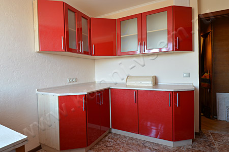 Кухня из МДФ «Красный глянец металлик»